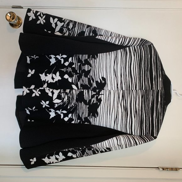 Laura - Picture 2 of 2